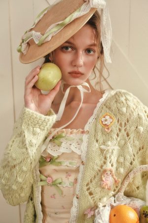 Curve&Plus Perfume Dollhouse Knit Cardigan