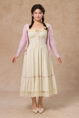 Curve&Plus Cream Clove Cardigan