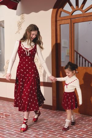 Toddler Girl Strawberry Post Office Knit Bottom Shirt